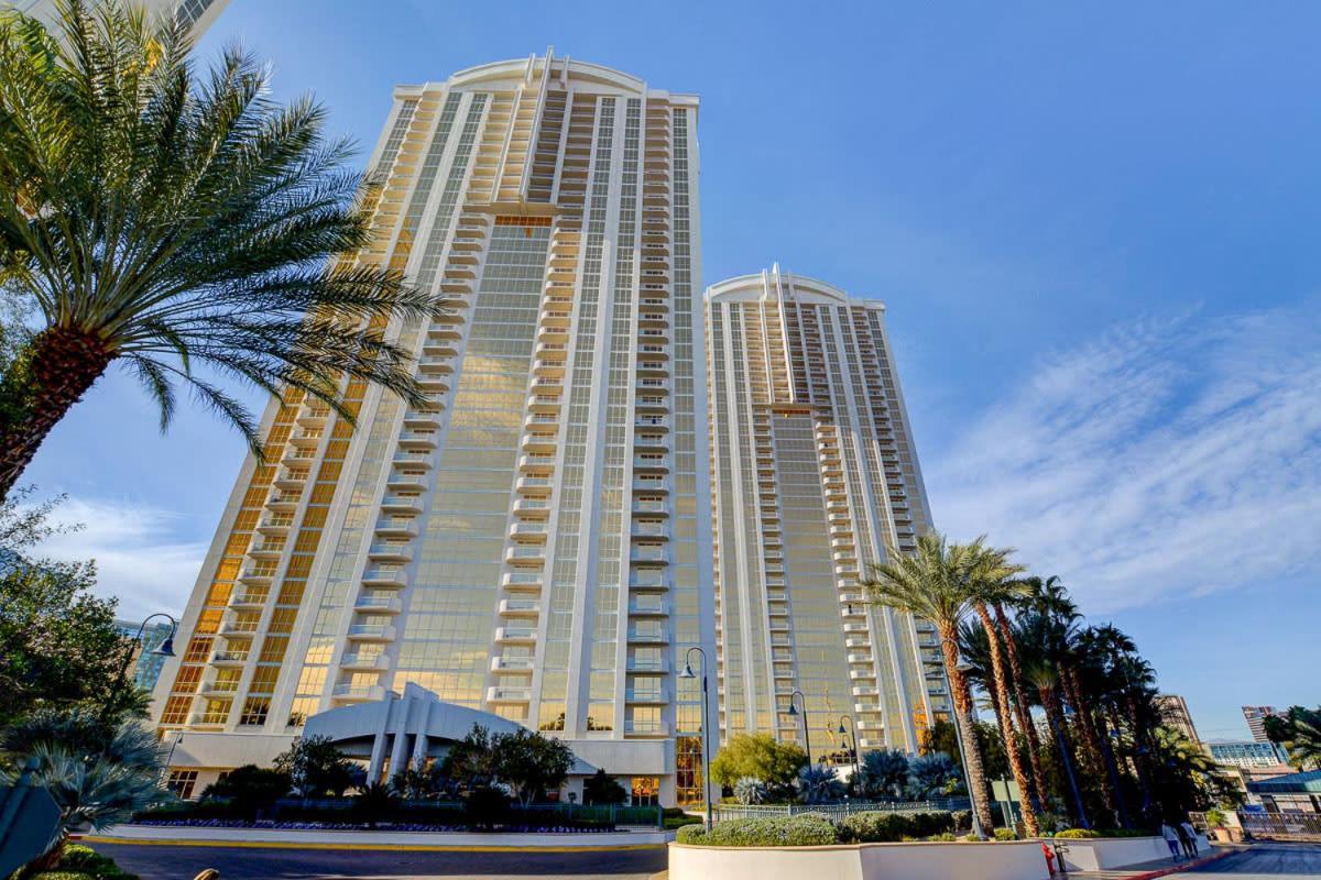 Mgm Signature-30-705 F1 Track & Strip View Balcony Las Vegas Exterior foto